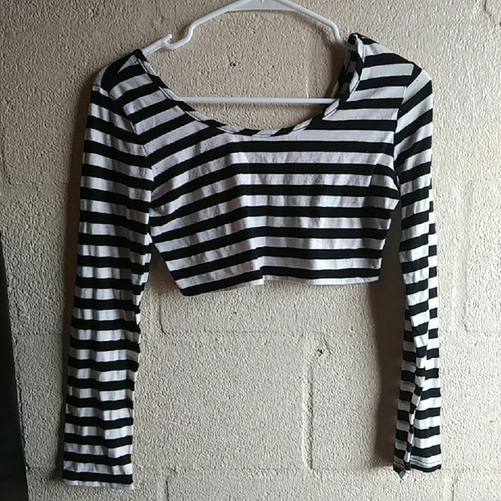 crop top